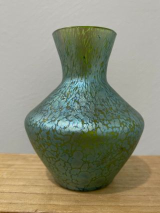 Vtg Antique Loetz Green Art Glass Vase w/ Blue Green Iridescent Oil Spot Design 2