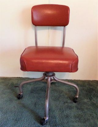 Vintage 1966 Steelcase Red Copper Colored Model 161 Tilt Back Swivel Chair