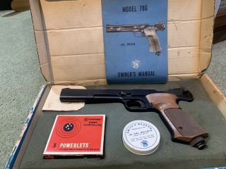Vintage Smith & Wesson Model 78g.  22 Cal Co2 Air Pistol W Accessories,