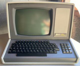 Zenith H19 Z - 19 - Cn Serial Terminal Vintage Computer