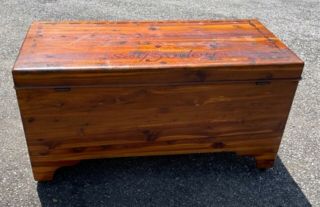Antique The Red Cedar Chest Co.  Hope Chest blanket box 6