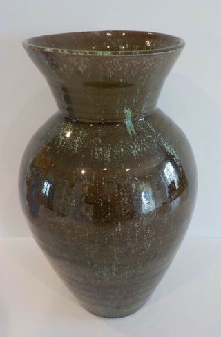 Vintage A.  R.  Cole North Carolina Art Pottery Tall Vase Rutile Green Gloss Nc