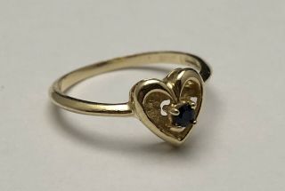 Vintage Solid.  585 14k Solid Yellow Gold Natural Blue Sapphire Heart Ring S 6.  5