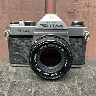 Vintage Asahi Pentax K1000 35mm Film Camera Smc Pentax - M 1:1.  7 50mm Lens