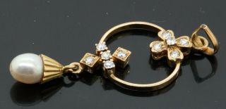 Vintage 14k Gold.  40ctw Diamond & 5.  7mm Pearl Floral Pendant