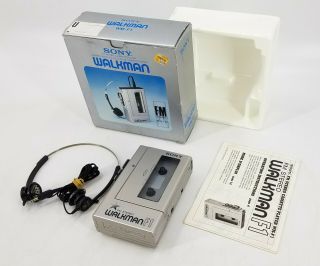 Vintage Sony Walkman F1 Fm Stereo Cassette Player Wm - F1 -