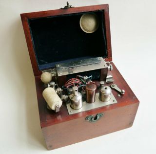 Antique " British Specialties Ever - Ready " Medical Electric Shock Machine C.  1906