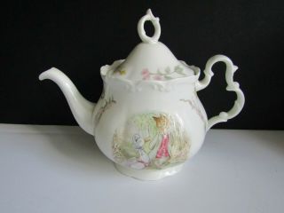 Vtg Royal Albert Beatrix Potter Teapot 7 " Tall Full Size Jemina & Foxy Very Htf