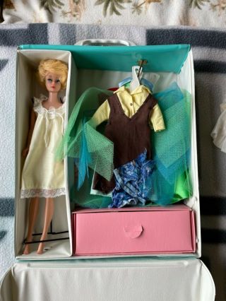 Vintage Bubblecut Barbie Doll Blonde Hair Mattel With Case And Outfits