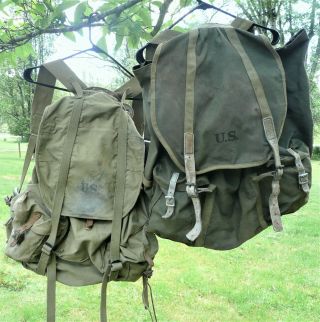 2 Vintage 1942 & 43 Ww2 Us Military Field Backpack Rucksack Canvas Bag Frame