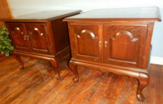 Pair Ethan Allen Georgian Court Solid Cherry Commode Lamp End Table 11 - 8165