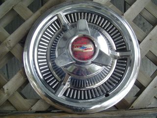 One Vintage 1958 Chevrolet Chevy Belair Impala Nomad Biscayne Hubcap Wheel Cover