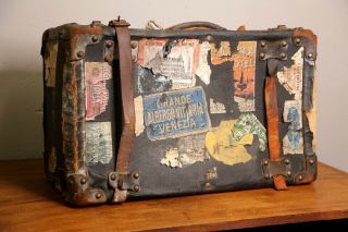 Vintage Antique Leather Luggage Suitcase Train Case Travel Stickers With Key Old