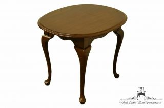 Ethan Allen Georgian Court Traditional 23x28 " Oval Accent End Table 11 - 8406