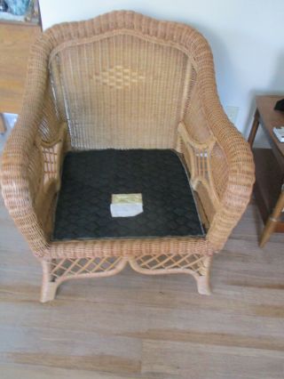 Stunning Hand - Crafted WICKER BY HENRY LINK Fan Back Club Chair Victorian Design 2