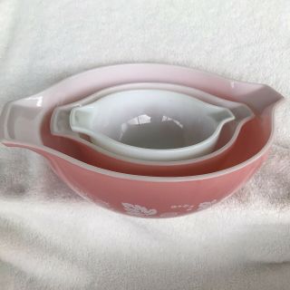 Vintage Pyrex Pink Cinderella Gooseberry Mixing Bowls 4 - Qt,  1.  5qt,  1.  5pt