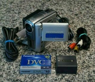 Vtg Sony Dcr - Pc109 Handycam Mini Dv Camcorder Ntsc 10x W/ Fr/shp