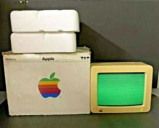 Apple Monitor Iic Vintage Green Phosphor Crt Monitor G090s A2m4090