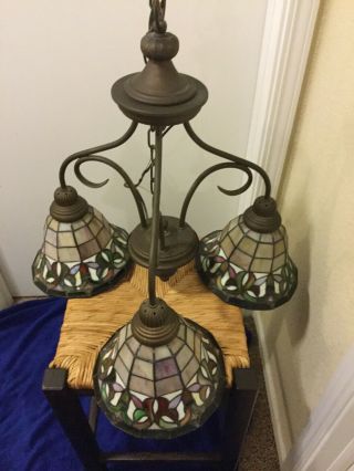Vintage Tiffany Style Stained Glass Chandelier/ Hanging Light,  3 Lamp Shade