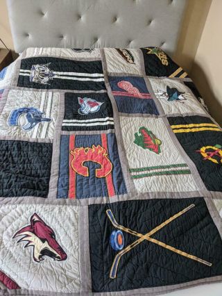 pottery barn NHL full queen WESTERN CONFERENCE quilt blanket 86x86 hockey vtg 2