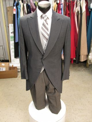 Mens Vintage Wool Grey Cutaway Tuxedo/ Morning Suit 4pc 44s