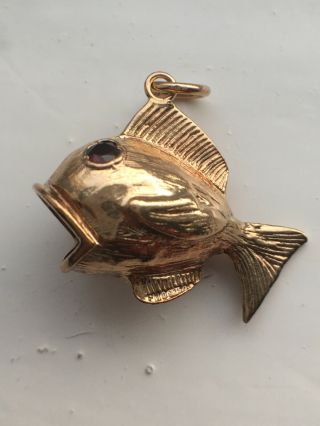 Vintage 1960’s 9ct Gold Fish Pendant / Charm,  Full Uk Hallmarks,  Gemstone Eyes