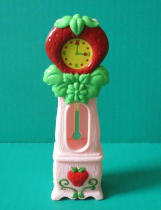 Strawberry Shortcake Berry Happy Home Living Room Grandfather Clock Vintage 1983