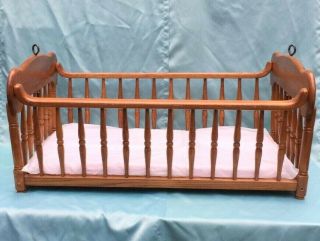 Vintage Oak Wood Spindle Baby Cradle Crib Rocker Glider Bassinet Portable Crib