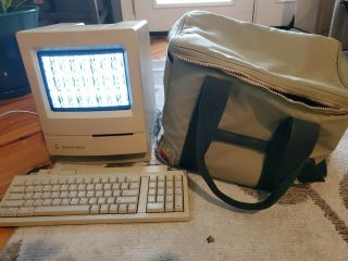Vintage Apple Macintosh Classic Ii M4150 Computer With Carrying Case