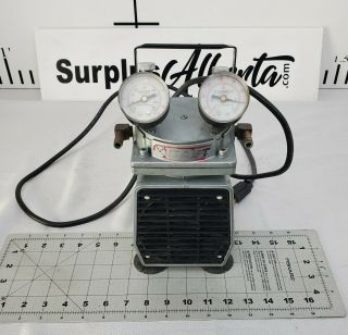 Vintage Gast Mfg Vacuum Air Compressor Pump Doa - P104 - Aa
