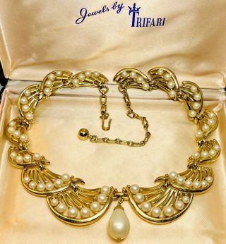Impressive Vintage Signed Trifari Alfred Philippe Gold & Pearl Spirals Necklace