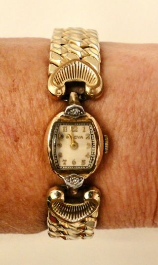 Vintage Bulova 14k Yellow Gold W 2 Diamonds Ladies Cocktail Watch Petite