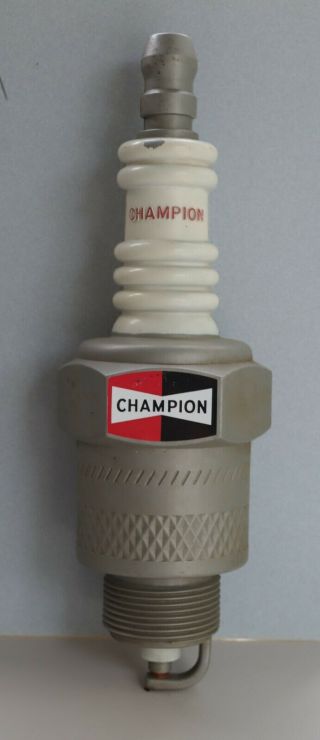 Vintage Giant Champion Sparkplug 3d Display Auto Sign Gas Oil