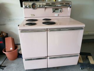 1950s General Electric Pink Stove