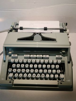 Vintage Hermes 3000 Typewriter.  Great Made In France.  Hard Case Portable