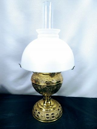 Antique B&h Brass Oil Lamp 1896 Bayonet Banquet Parlor Lamp Glass Shade