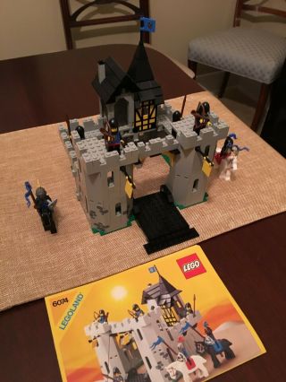 Vintage Lego Castle Set 6074 Black Falcon 