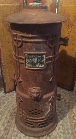 Antique Lion Cast Iron Water Heater 1907 - 1916 Pittsburg W Copper Coil And Burner
