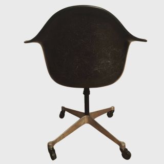 Vintage Herman Miller Eames Black Fiberglass Shell Swivel Chair Mcm 5