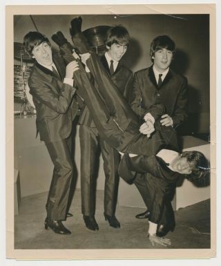 Beatles Vintage 1964 Official Press Photograph Of The Beatles On Ringos Birthday
