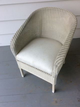 Vintage Lloyd Looms Wicker Chair