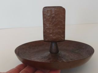 Arts And Crafts Hammered Copper Ash Tray W Match Holder Stickley Roycroft