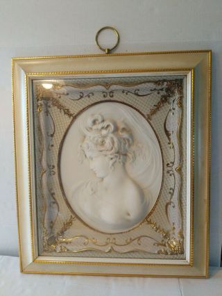 Vintage Turner Large 3d White And Gold Cameo Wall Hanging 19 1/2 X 22 1/2 In