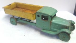 Vintage 1930s Keystone Pressed Steel Dump Truck Construction Toy