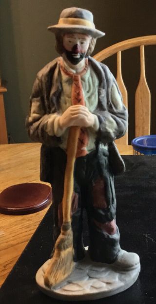 Emmett Kelly Jr Flambro Hobo Clown Figurine Sweeping With Broom 9890d