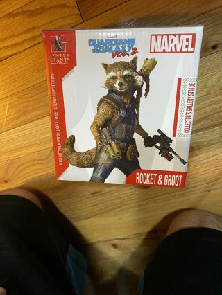 Gentle Giant Guardians Of The Galaxy Rocket And Groot Collectors Gallery Statue