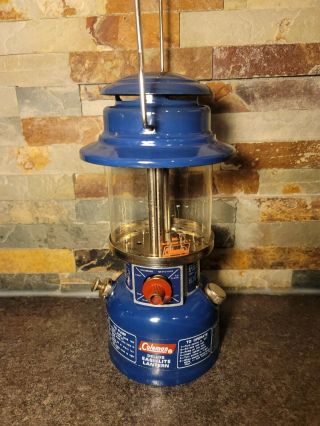Rare 1/75 Blue Canadian Model 621 Coleman Deluxe Easi - Lite Lantern Never Fired?