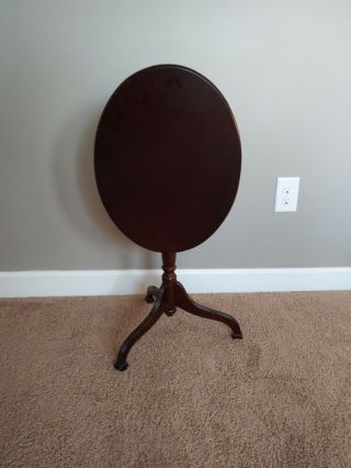 Vintage Wooden Plant Stand Tilt Top Table 20.  5 " Tall