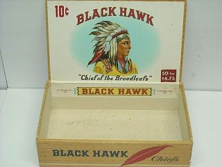 Vintage Black Hawk Chiefs Hinged Lid Cigar Box Chief Of The Broadleafs Copr 1938