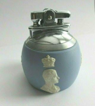 1953 King Coronation Wedgwood Blue Jasper Ware Ronson Rondelight Table Lighter